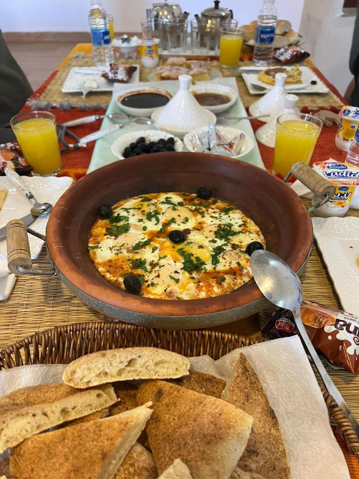 Merzouga Lodge ภายนอก รูปภาพ